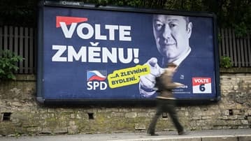 Ilustrační obrázek k Okamura plánuje zpřísnit podmínky pro Ukrajince, sdílené citace jsou ale smyšlené